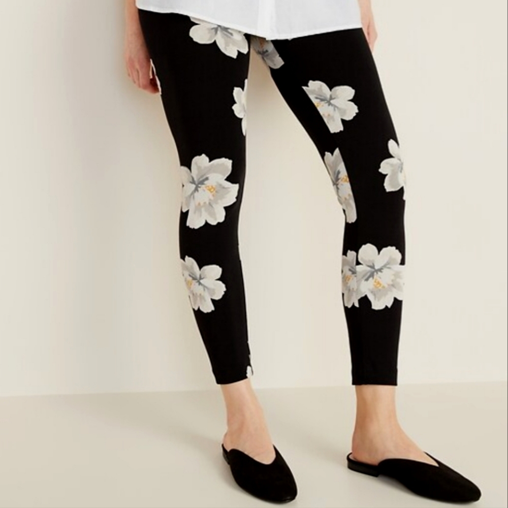 Old Navy Large Leggings Mid Rise Black with Floral Print